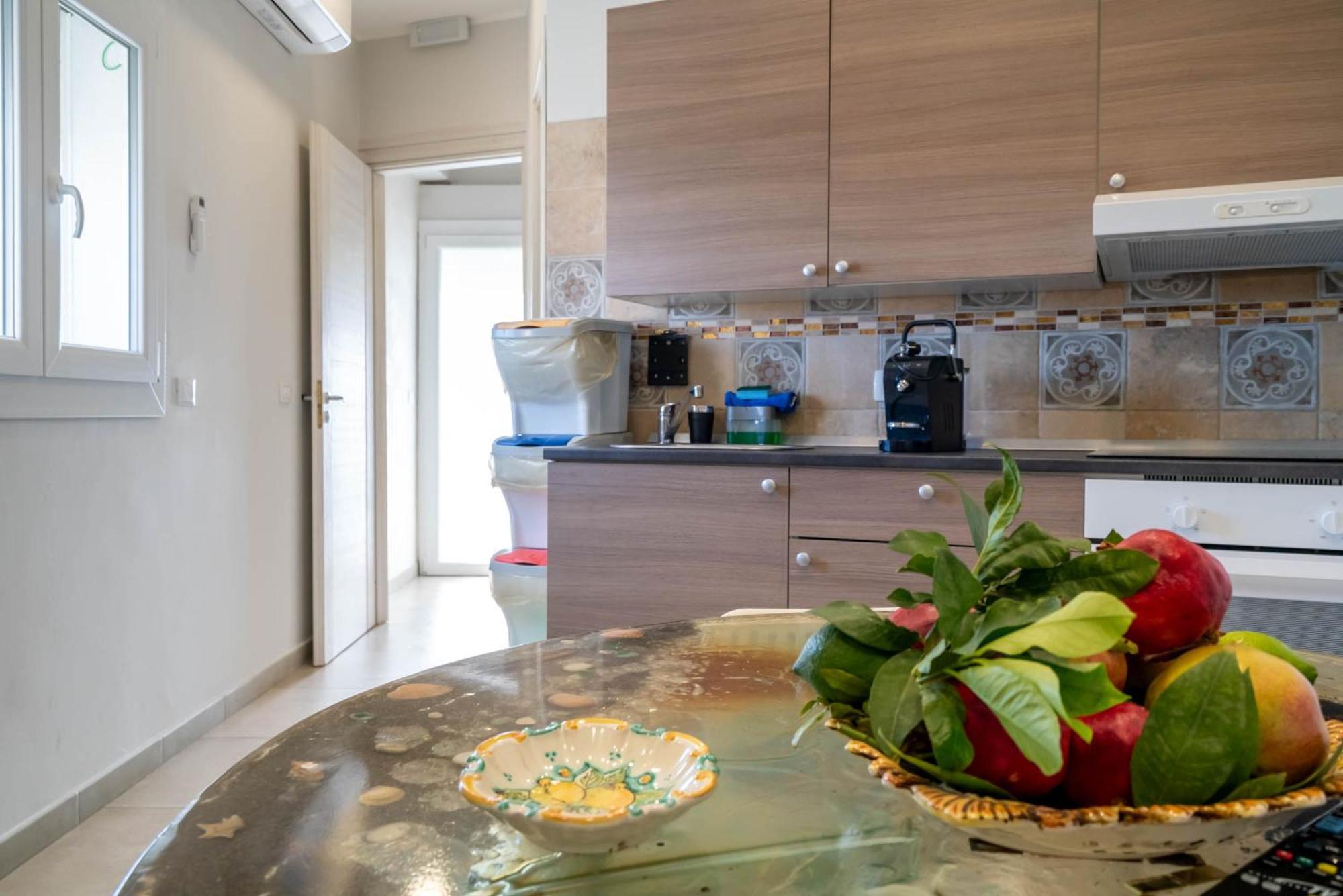 Vista Mare Apartments Giardini-Naxos Kültér fotó