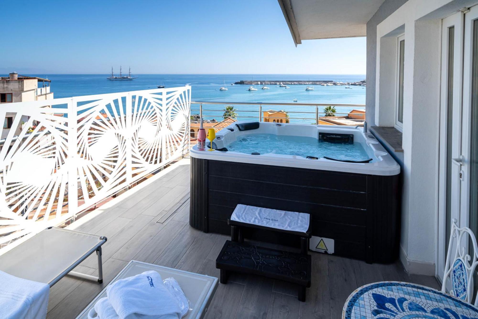 Vista Mare Apartments Giardini-Naxos Szoba fotó