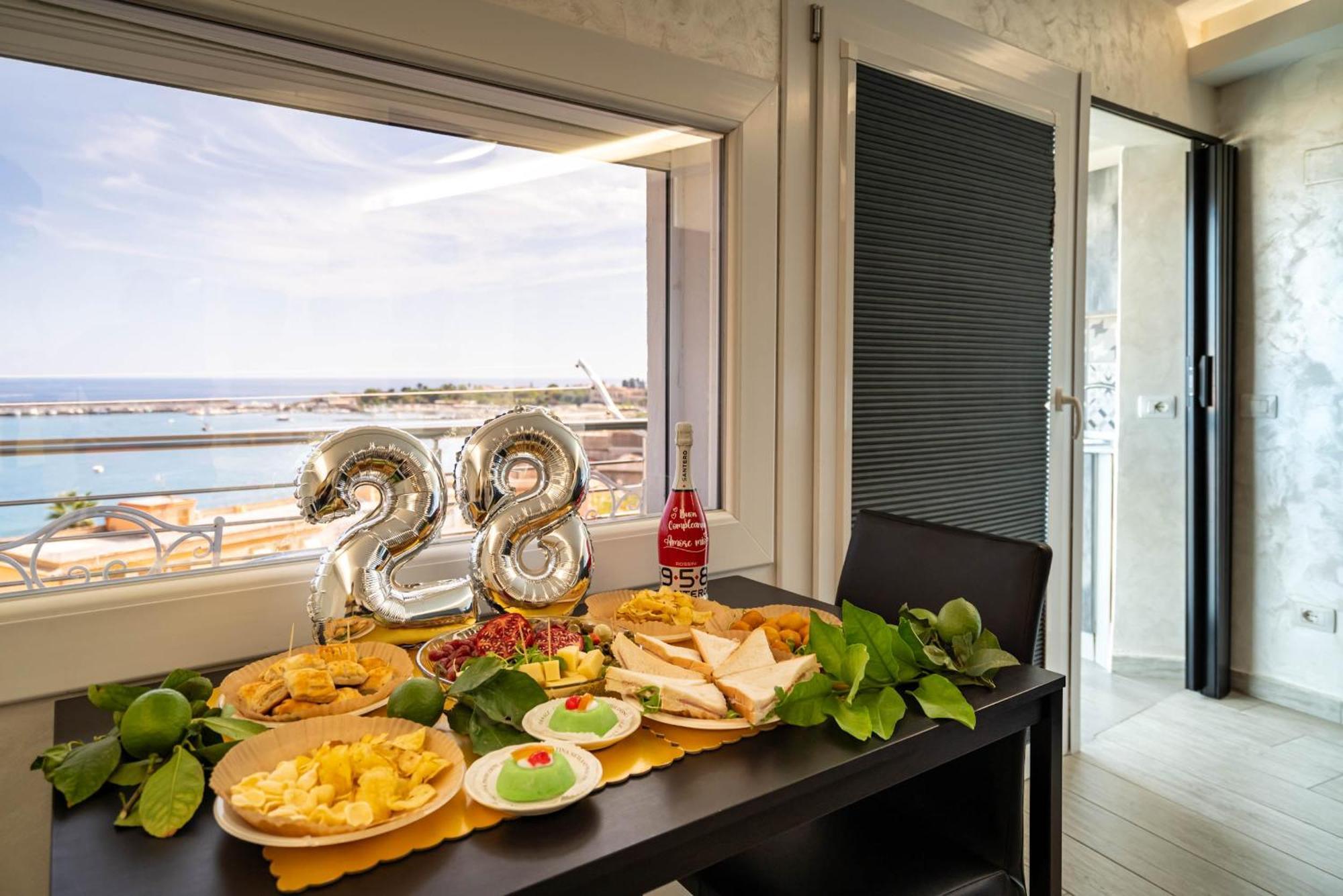 Vista Mare Apartments Giardini-Naxos Kültér fotó