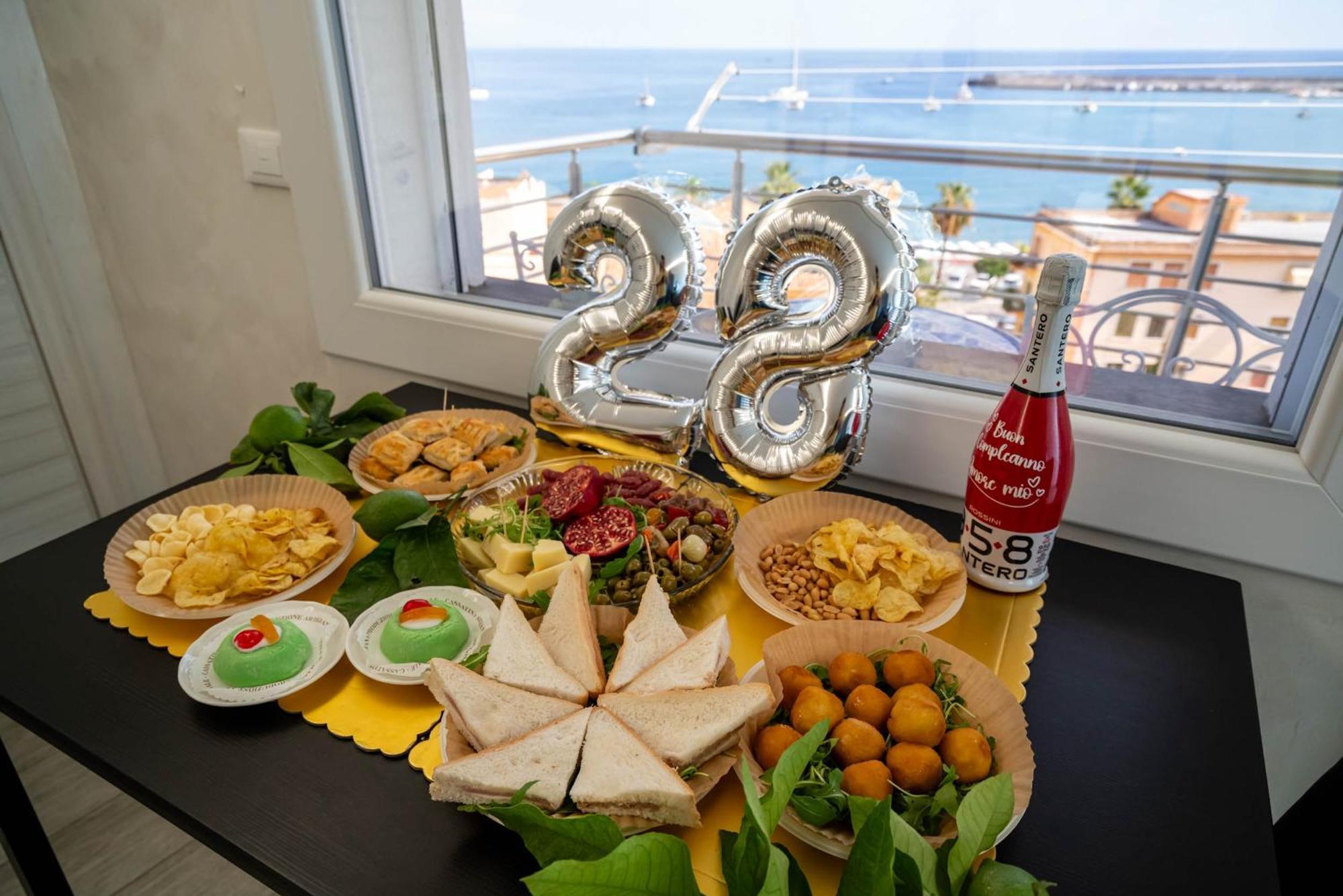 Vista Mare Apartments Giardini-Naxos Szoba fotó