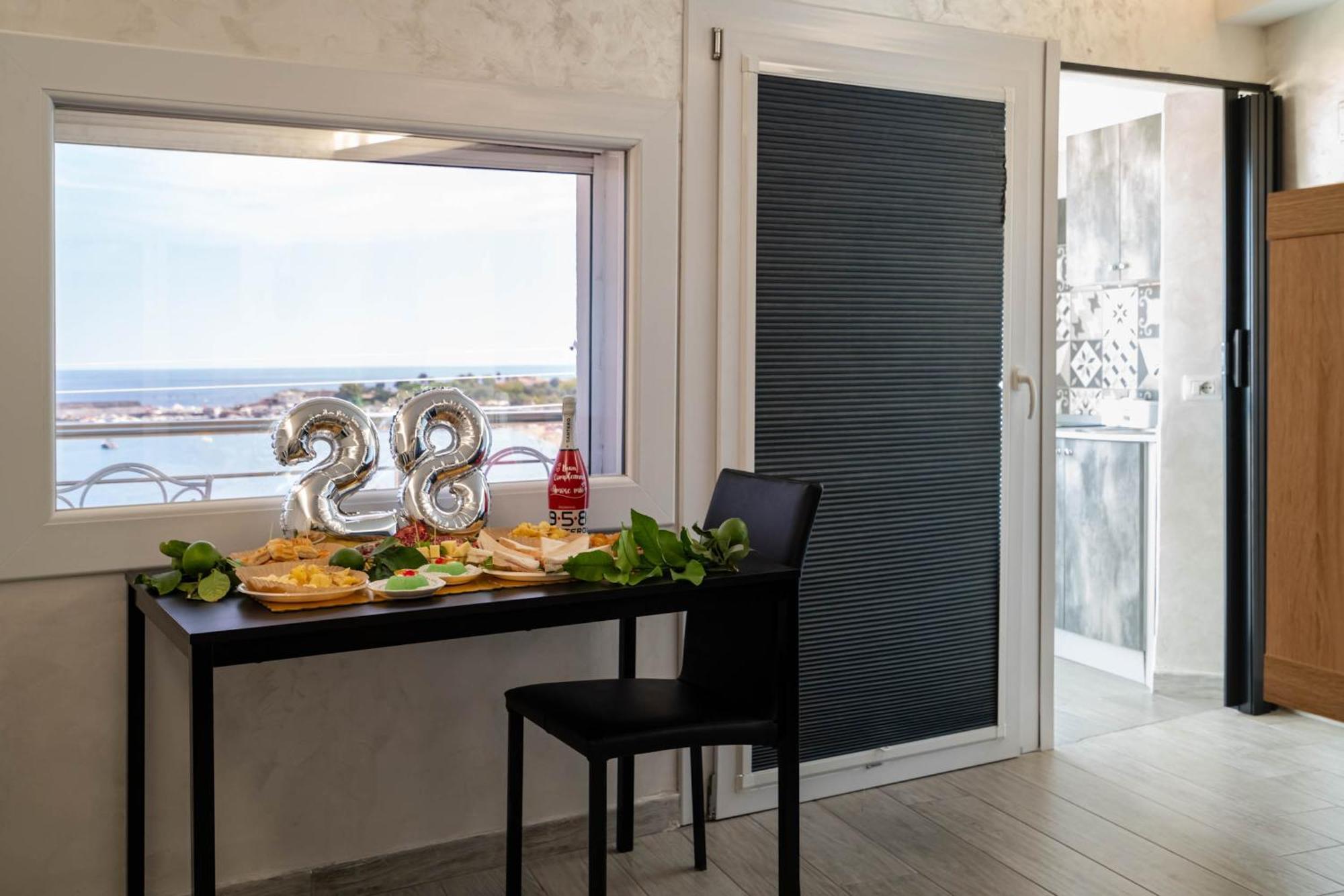 Vista Mare Apartments Giardini-Naxos Szoba fotó